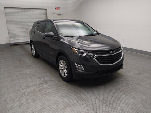 Used 2019 Chevrolet Equinox LT w/ Driver Convenience Package FWD image 13