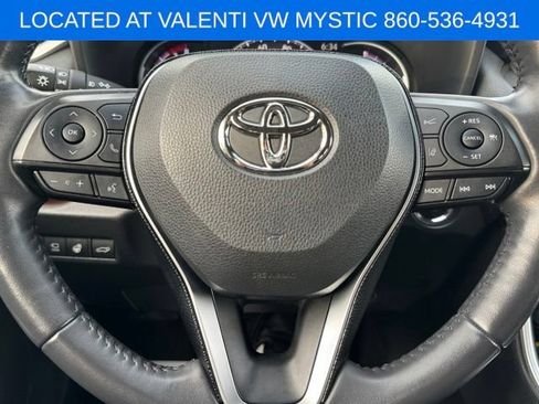 Used 2020 Toyota RAV4 Limited AWD/4WD image 38
