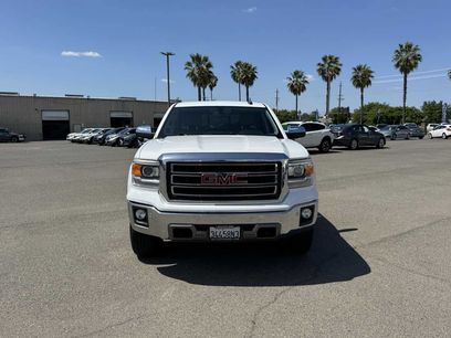 Used 2015 GMC Sierra 1500 SLT w/ SLT Crew Cab Value Package