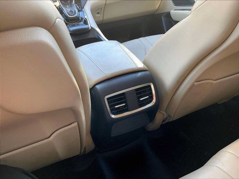 Used 2019 Acura RDX AWD image 37