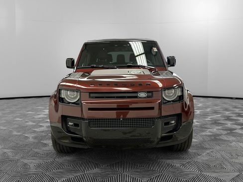 Used 2024 Land Rover Defender 130 X-Dynamic SE AWD/4WD image 7