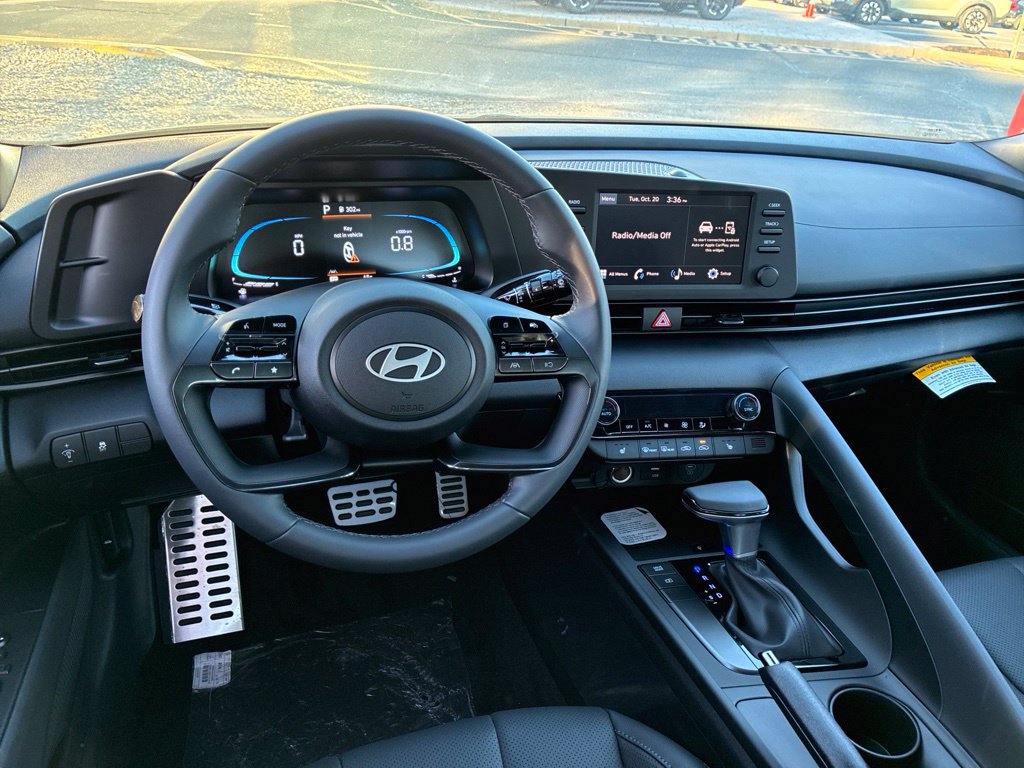 New 2026 Hyundai Elantra SEL Sport FWD image 26