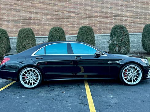 Used 2015 Mercedes-Benz S 65 AMG Sedan image 25