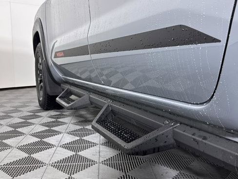 Used 2023 Nissan Frontier PRO-4X w/ Pro Convenience Package image 27