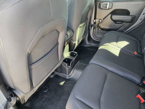 Certified 2022 Jeep Wrangler Unlimited Sport image 31