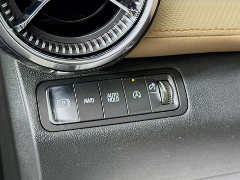 New 2026 Chevrolet Equinox ACTIV AWD/4WD image 11