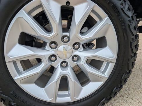 Certified 2025 Chevrolet Silverado 1500 Custom image 7