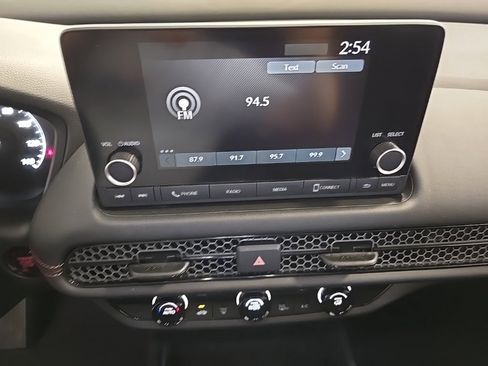 Used 2023 Honda HR-V Sport image 18
