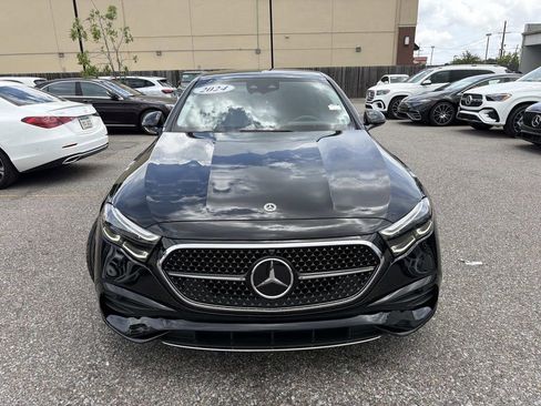 Used 2024 Mercedes-Benz E 350 4MATIC Sedan image 2