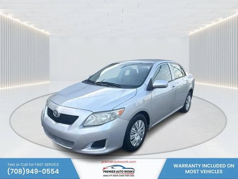 Used 2010 Toyota Corolla FWD image 1