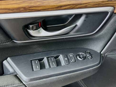 Used 2021 Honda CR-V EX image 15
