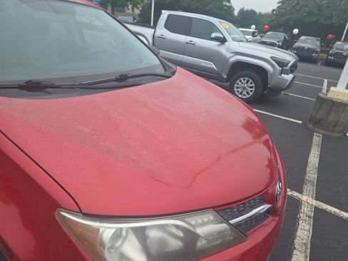 Used 2013 Toyota RAV4 LE FWD image 12