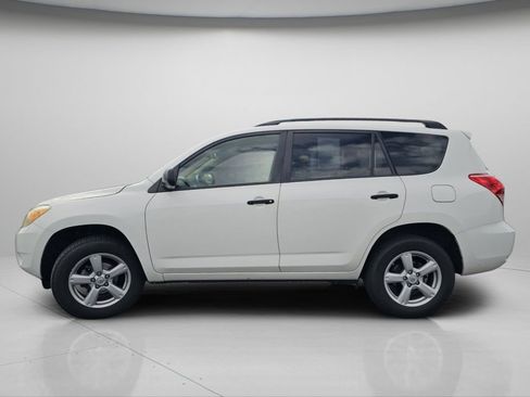 Used 2006 Toyota RAV4 4WD image 19