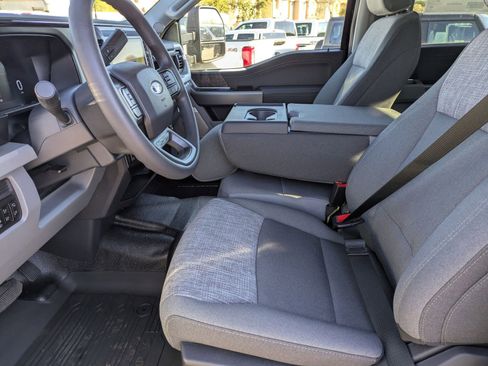 New 2026 Ford F250 XLT w/ XLT Premium Package image 21