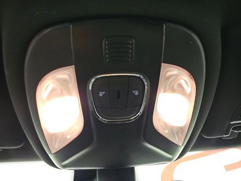 Used 2023 Jeep Compass Trailhawk image 24