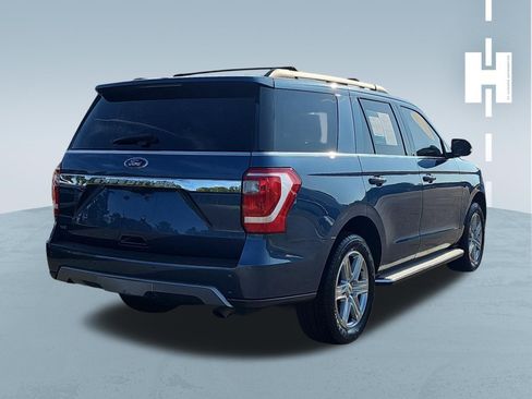 Used 2019 Ford Expedition XLT w/ Equipment Group 202A RWD image 4