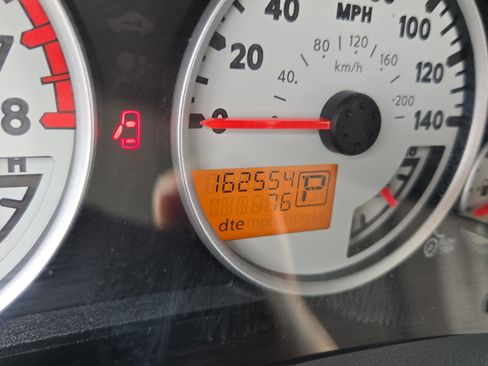 Used 2015 Nissan Frontier Desert Runner RWD image 30