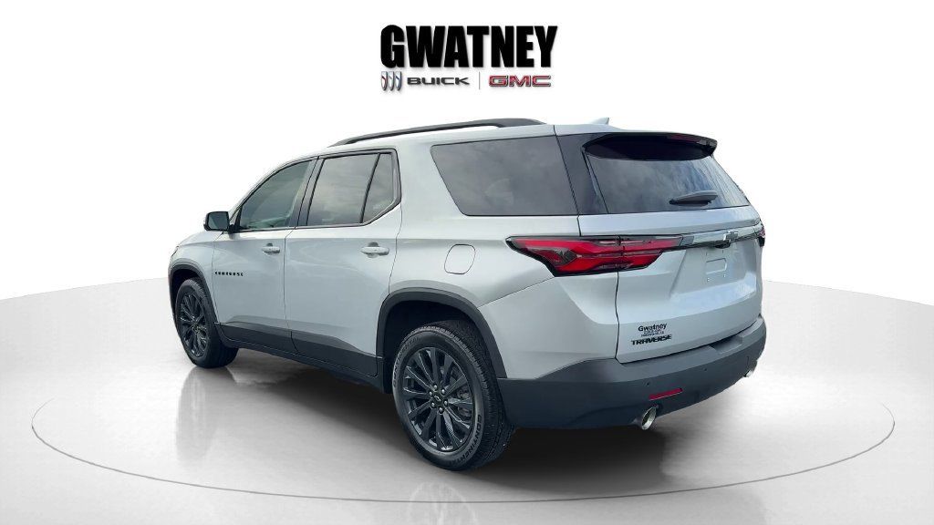 Used 2022 Chevrolet Traverse RS FWD image 7