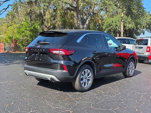 Certified 2024 Ford Escape Active image 7