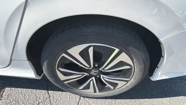 Used 2017 Honda Civic EX-T image 14