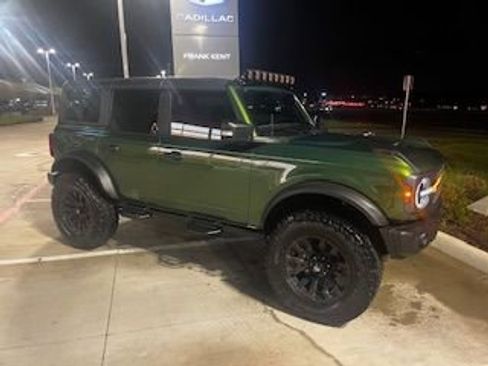 Used 2022 Ford Bronco Badlands image 3