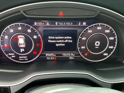 Used 2019 Audi Q7 3.0T Prestige AWD/4WD image 27