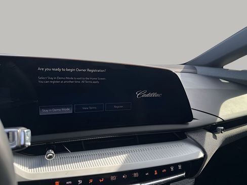 New 2026 Cadillac Optiq Luxury 2 image 35