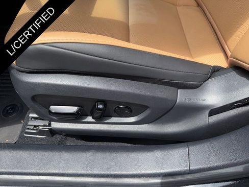 Certified 2025 Lexus ES 350 w/ Premium Package FWD image 11