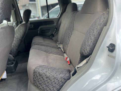Used 2000 Nissan Xterra XE AWD/4WD image 10