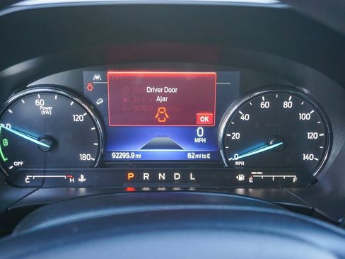 Used 2021 Ford Escape SE image 26