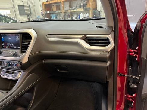Used 2023 GMC Acadia SLT AWD/4WD image 33