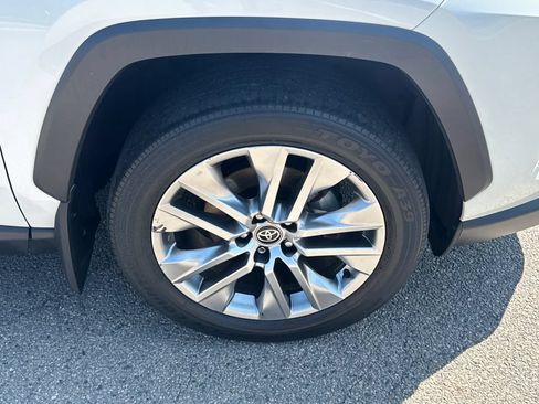 Used 2022 Toyota RAV4 Limited AWD/4WD image 47