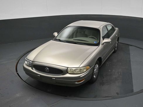 Used 2002 Buick Le Sabre Custom FWD image 25