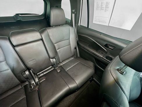 Used 2023 Honda Passport Elite image 14