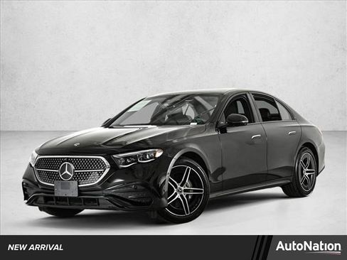 Used 2025 Mercedes-Benz E 350 4MATIC Sedan w/ Driver Assistance Package image 1