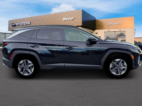 New 2026 Hyundai Tucson SEL FWD image 9