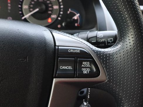 Used 2013 Honda Odyssey EX image 28