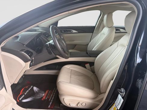 Used 2020 Lincoln MKZ Reserve w/ Elements Package AWD/4WD image 12