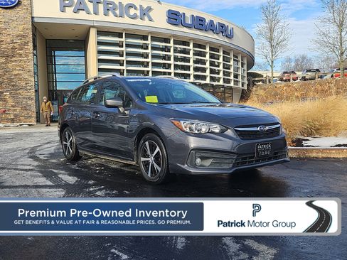 Used 2023 Subaru Impreza Premium image 1