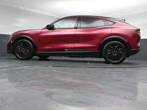 Certified 2025 Ford Mustang Mach-E Premium w/ Sport Appearance Package AWD/4WD image 40