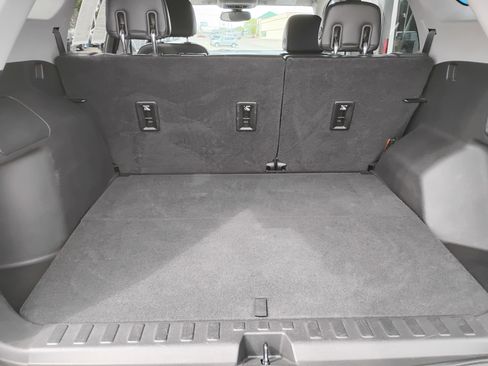 Used 2019 GMC Terrain SLT w/ Preferred Package AWD/4WD image 20
