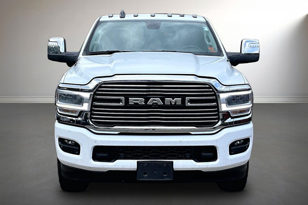 Used 2023 RAM 3500 Laramie AWD/4WD image 2