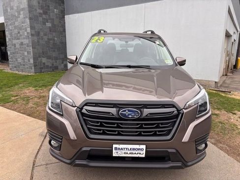 Certified 2023 Subaru Forester Limited AWD/4WD image 10