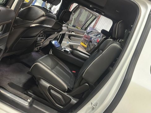 Used 2023 Jeep Grand Wagoneer L Series II image 30