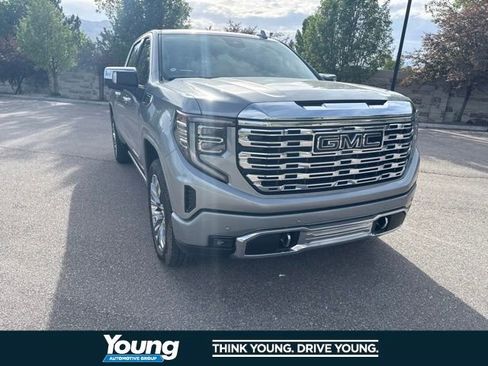 Used 2024 GMC Sierra 1500 Denali w/ Denali Reserve Package AWD/4WD image 18