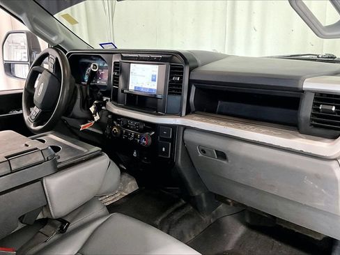 Used 2024 Ford F250 XL w/ XL Off-Road Package AWD/4WD image 28