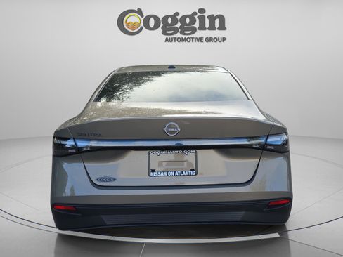 New 2026 Nissan Sentra SV w/ Floor Mat Package FWD image 4