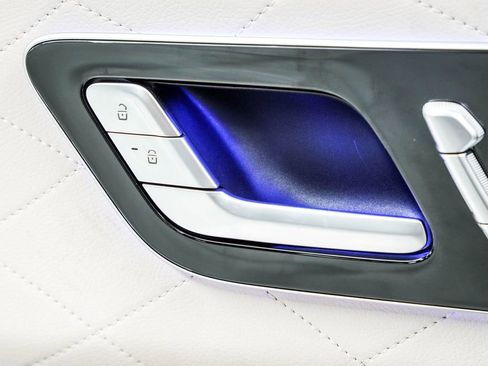 Used 2023 Mercedes-Benz S 580 4MATIC Sedan image 41