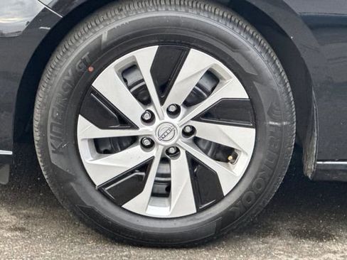 Used 2025 Nissan Altima 2.5 S image 29