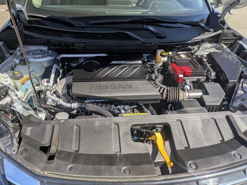 Used 2024 Nissan Rogue SV image 20